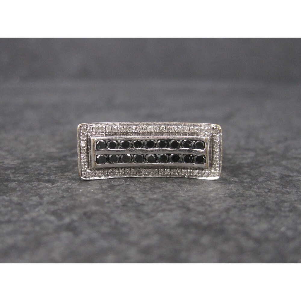 Estate 10K Black and White Diamond Ring .64 Ctw Size 8.5